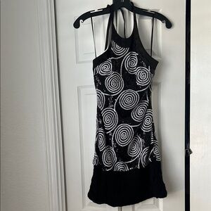 Cocktail/black tie! Elegant Black and White Swirl Mini Dress